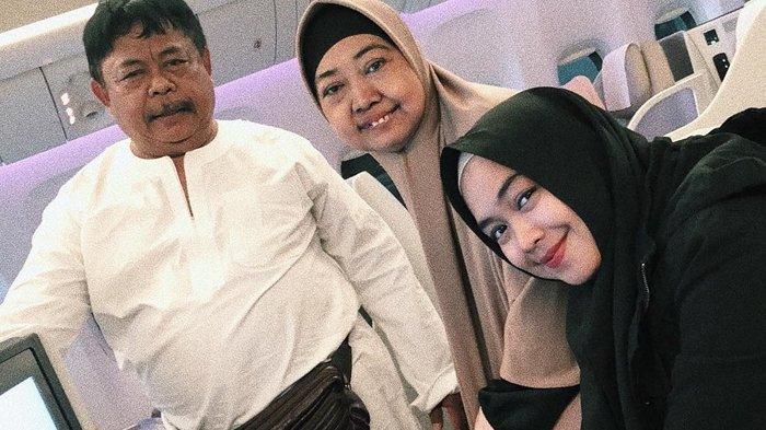 Alm Sulyanto, Yunifah Lismawati, Ria Ricis; foto diunggah di Instagram pada 14 Mei 2018.
