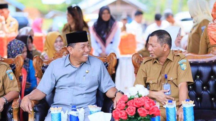 Bupati Bolmut Depri Pontoh bersama Kepala Dinas Kesehatan Bolmut dr Jusnan C Mokoginta MARS