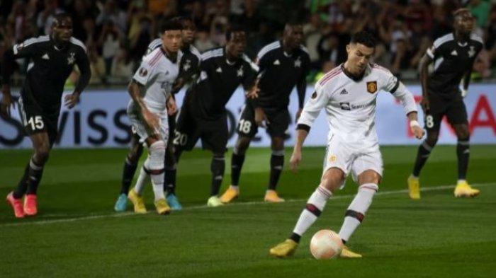 CR7 julukan Cristiano Ronaldo, ikut mencetak gol dalam kemenangan 2-0 Manchester United atas Sheriff Tiraspol di Liga Europa 2022-2023.