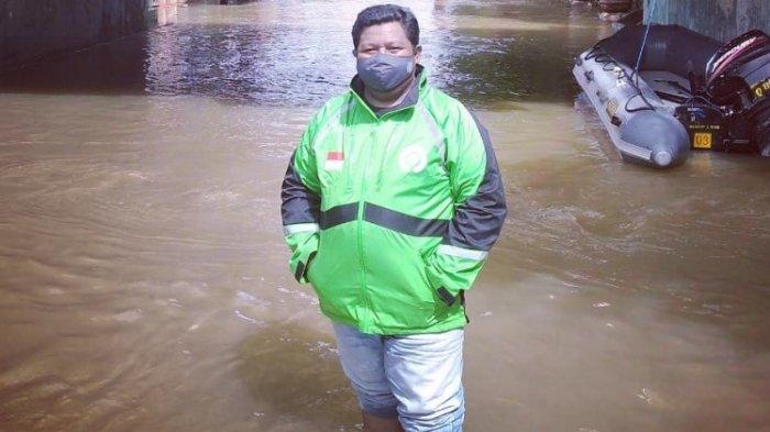 Dua driver Gojek di Kalimantan Selatan mendapat penghargaan Driver Jempolan atas aksi kepedulian sosial terhadap sesama korban banjir.