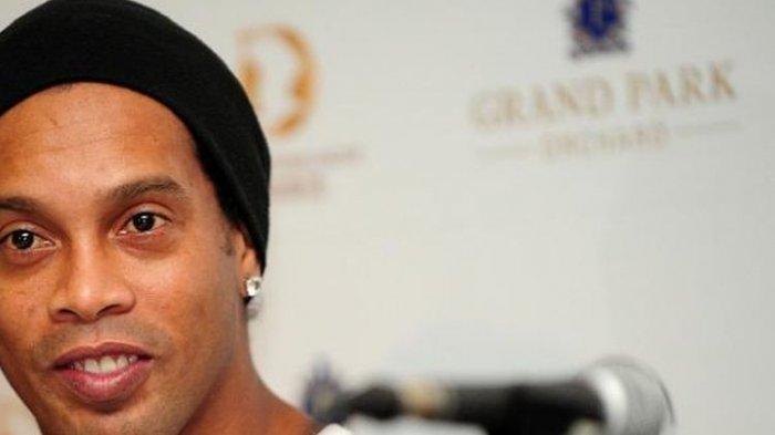 Eks pemain Barcelona dan AC Milan, Ronaldinho