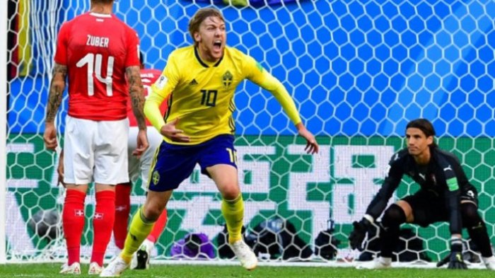 Selebrasi penyerang timnas Swedia, Emil Forsberg