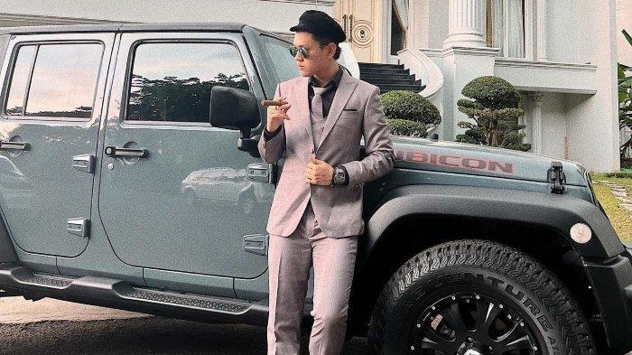 Indra Kenz kini harus tidur di balik jeruji besi