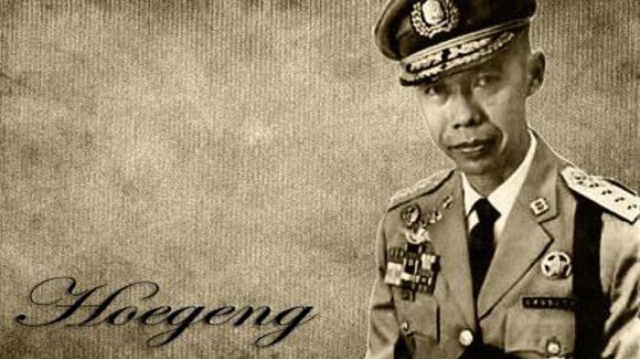 Jenderal (Purn) Hoegeng Imam Santoso.