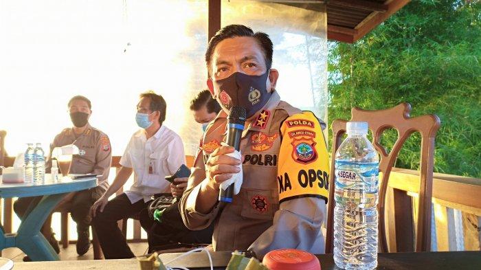 Kapolda Sulut Irjen Panca Putra Simanjuntak di Waroeng Kebong, Kota Manado, Sulut, Rabu (10/2/2021)