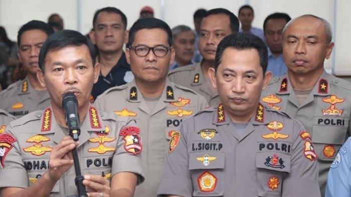 Kapolri Jenderal Polisi Idham Aziz (kiri) dan Kabareskrim Polri Komjen Pol Listyo Sigit Prabowo (kanan).