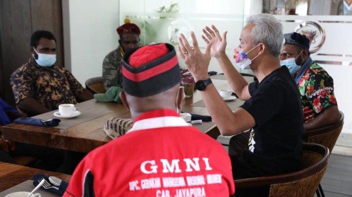 Kelompok Cipayung Papua bertemu dengan Gubernur Jawa Tengah, Ganjar Pranowo di Jayapura, Minggu (3/10/2021).
