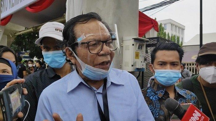 Kuasa hukum Rizieq Shihab Alamsyah Hanafiah.