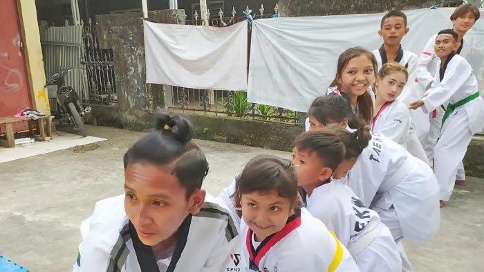 Lomba 17 Agustusan sesama Taekwondoin. Tiga dojang di Manado gelar lomba.