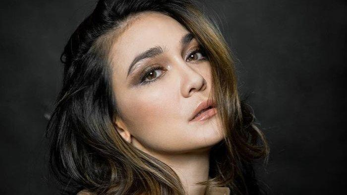 Luna Maya