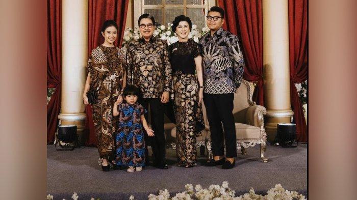 Momen ulang tahun Hotma Sitompul