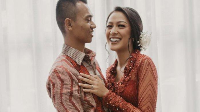 Nadhila Maharani dan Fachri Engagement