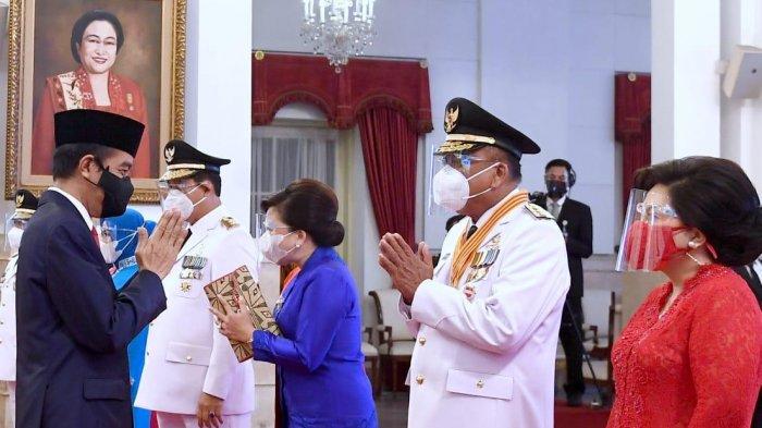 Olly Dondokambey dan istrinya di Istana Negara, Jakarta, Senin (15/2/2021)