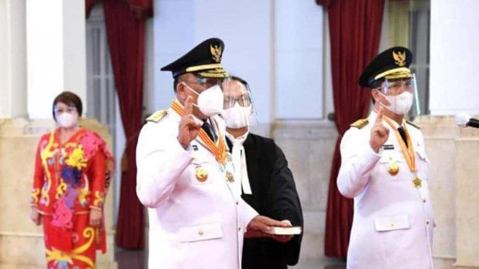 Pelantikan Olly Dondokambey SE dan Drs Steven Kandouw di Istana Negara.