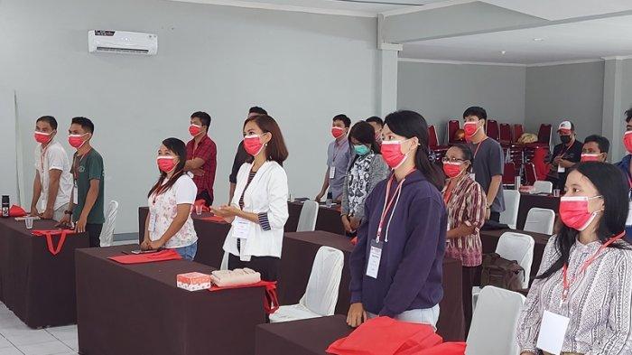 Pelatihan Kewirausahaan Digital Marketing bagi UMKM di Bitung