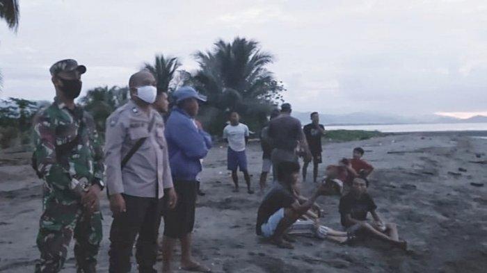 Pencairan Warga hanyut di laut