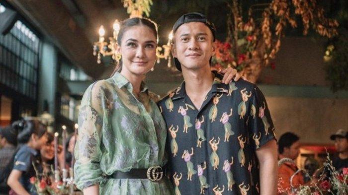 Potret kebersamaan Luna Maya dan Herjunot Ali
