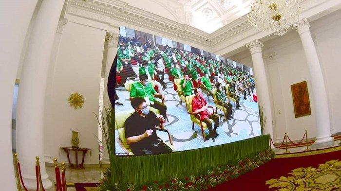 Presiden Joko Wododo membuka Konferensi Besar (Konbes) XXIII Gerakan Pemuda Ansor, 18 - 20 September 2020 di Mercure Hotel, Tateli, Minahasa, Sulawesi Utara. Pembukaan secara virtual dari Istana Kepresidenan Bogor, Provinsi Jawa Barat (18/9/2020).