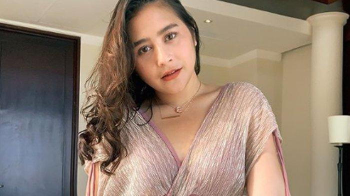 Prilly Latuconsina