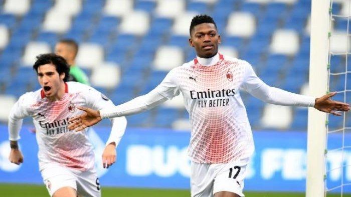 Rafael Leao setelah mencetak gol di Liga Italia Serie A