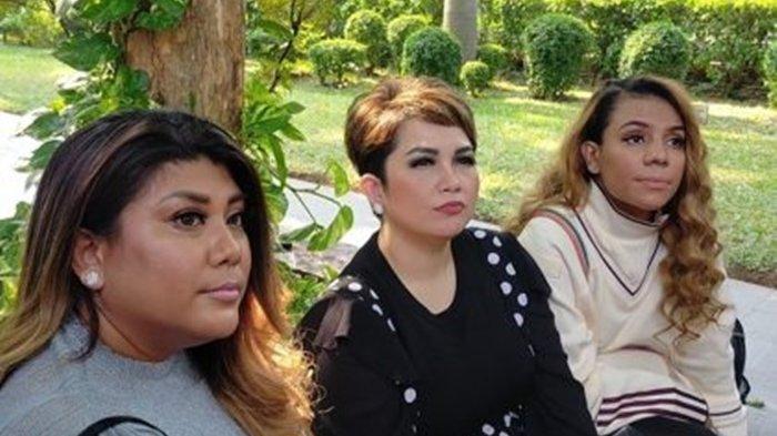 Regina, Joy Tobing dan Nowela para Mantan Juara Indonesia Idol