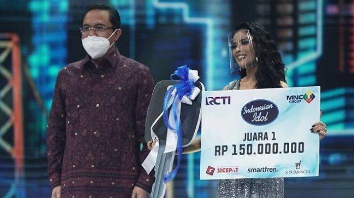 Pemenang Indonesian Idol Special Season, Rimar Callista.