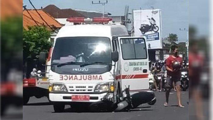 Ilustrasi Sepeda motor ditabrak ambulans di traffic light Gerokgak Tabanan, Desa Delod Peken.