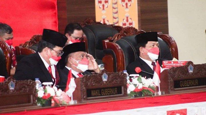 Gubernur Sulut Olly Dondokambey dan Wakil Gubernur Steven Kandouw menghadiri sidang paripurna DPRD Sulut mendengarkan pidato kenegaraan Presiden, Senin (16/8/2021).