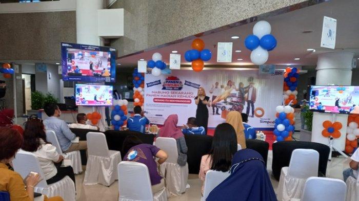 Suasana dalam pengundian Bank BRI