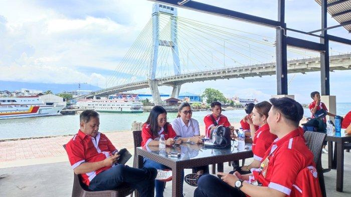 Suasana Pasar Bersehati Hebat Manado Sulawesi Utara, Senin 17 Oktober 2022.