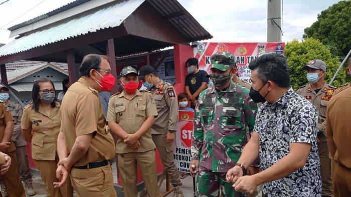 Suasana pelaksanaan peresmian dan pengukuhan Kecamatan Kawangkoan sebagai kelurahan tangguh