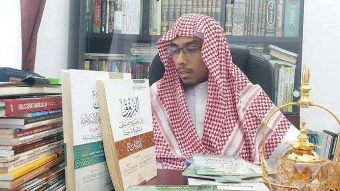 Ustaz Maaher meninggal dunia