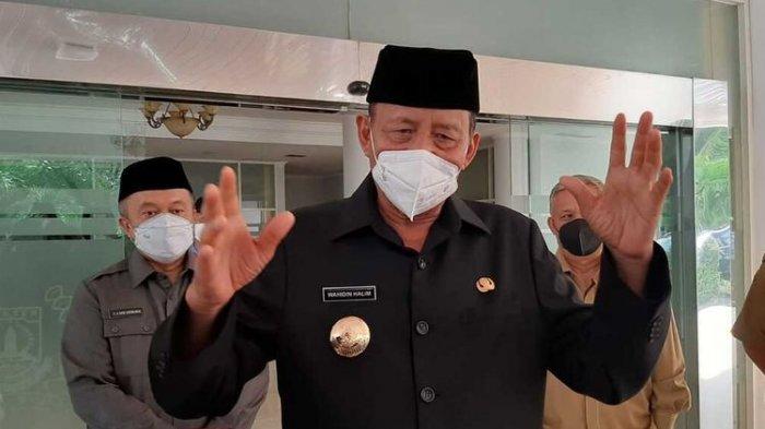 Gubernur Banten Wahidin Halim tolak honor Satgas Covid-19.