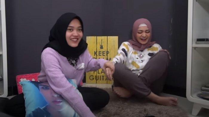 Putri Delina dan Nathalie Holscher.