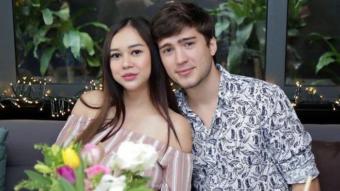 Aura Kasih dan Eryck Amaral