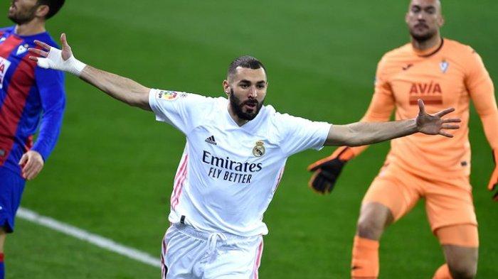 Karim Benzema dinobatkan sebagai pemain terbaik La Liga 2019-2020.