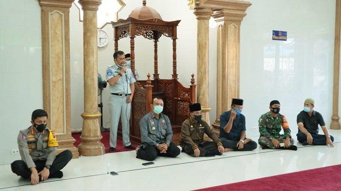 Kata sambutan Kepala PT Jasa Raharja Cabang Sumatera Utara Bapa Jhon Veredy Panjaitan bertempat di Mesjid Al Iman dusun kenanga Laut Dendang Kec Percut Sei Tuan