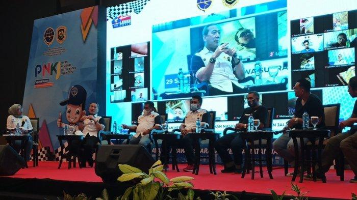 TALKSHOW bertema Keselamatan Pesepeda di Jalan yang dilakukan dalam Pekan Nasional Keselamatan Jalan (PNKJ) di Hotel Santika Medan, Minggu (29/11/2020).