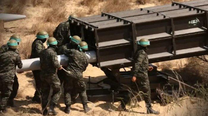 Roket A-120 milik Hamas yang ditembakkan ke Yerusalem