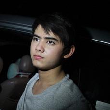 Aliando Patah Tulang di Arena Syuting