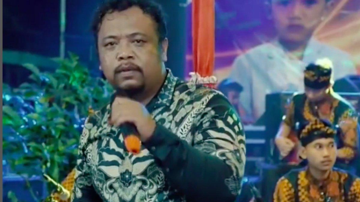 Abah Lala pencipta lagu Ojo Dibandingke yang dibawakan Farel Prayoga saat kirab HUT ke-77 RI di Istana Merdeka.