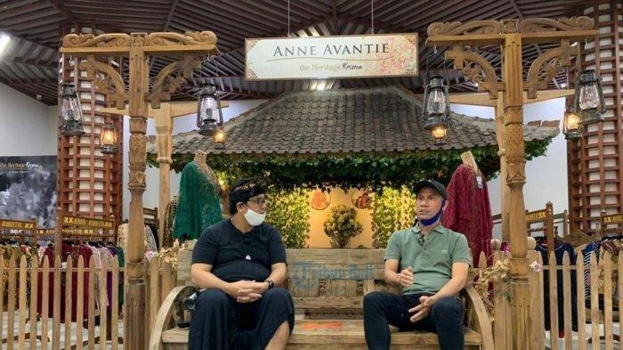 Ajik Krisna saat ditemui Tribun Bali di Krisna Oleh Oleh By Pass Ngurah Rai, Kuta, Jumat (26/6/2020)