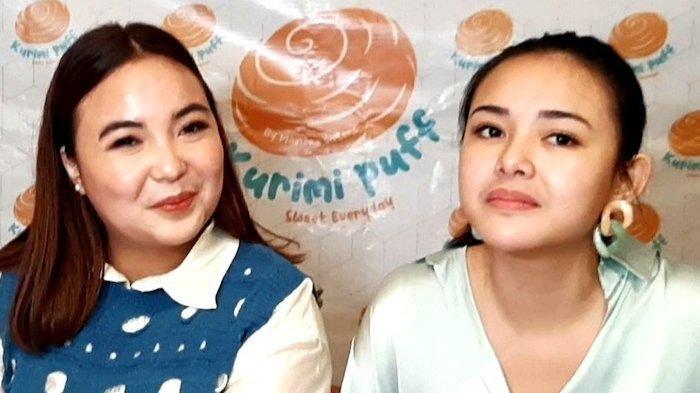 Amananda Manopo dan kakaknya, Angelica Manopo berbisnis kuliner. foto Sabtu (16/7/2022)