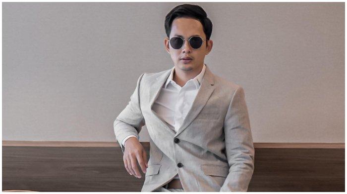 Artis Kiki Farel