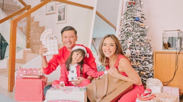 Gading Marten, Gisella Anastasia, Gempita rayakan Natal