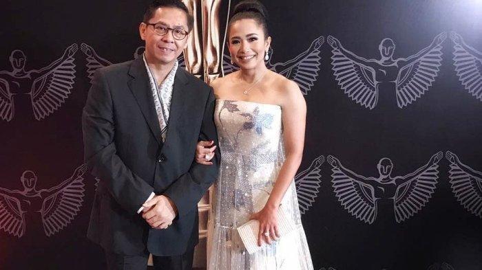 Kebersamaan Enkito dan Feni Rose