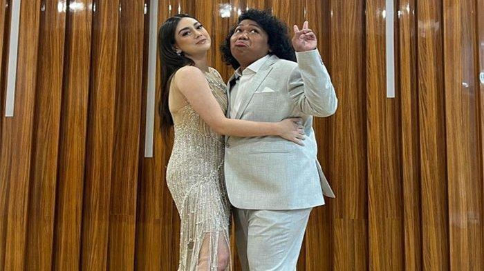 Komika Marshel Widianto dikabarkan tengah mendekati Celine Evangelista dan Desy Genoveva.