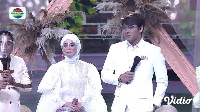 Momen Inul beri pesan ke Rizky Billar tersebut terjadi di panggung #TakdirCintaLeslar, LIDA 2021 setahun lalu.
