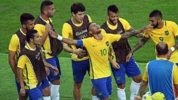 Neymar merayakan gol Brasil ke gawang Jerman pada final cabang sepak bola putra Olimpiade Rio 2016, Sabtu (20/8/2016).