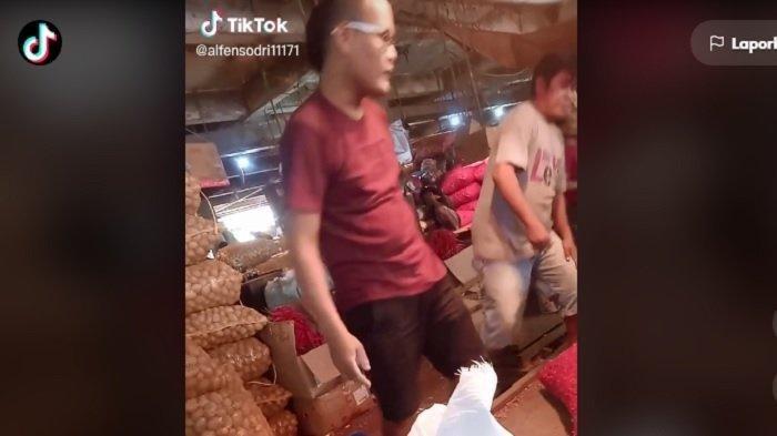 Pria yang mirip Sule, viral di media sosial
